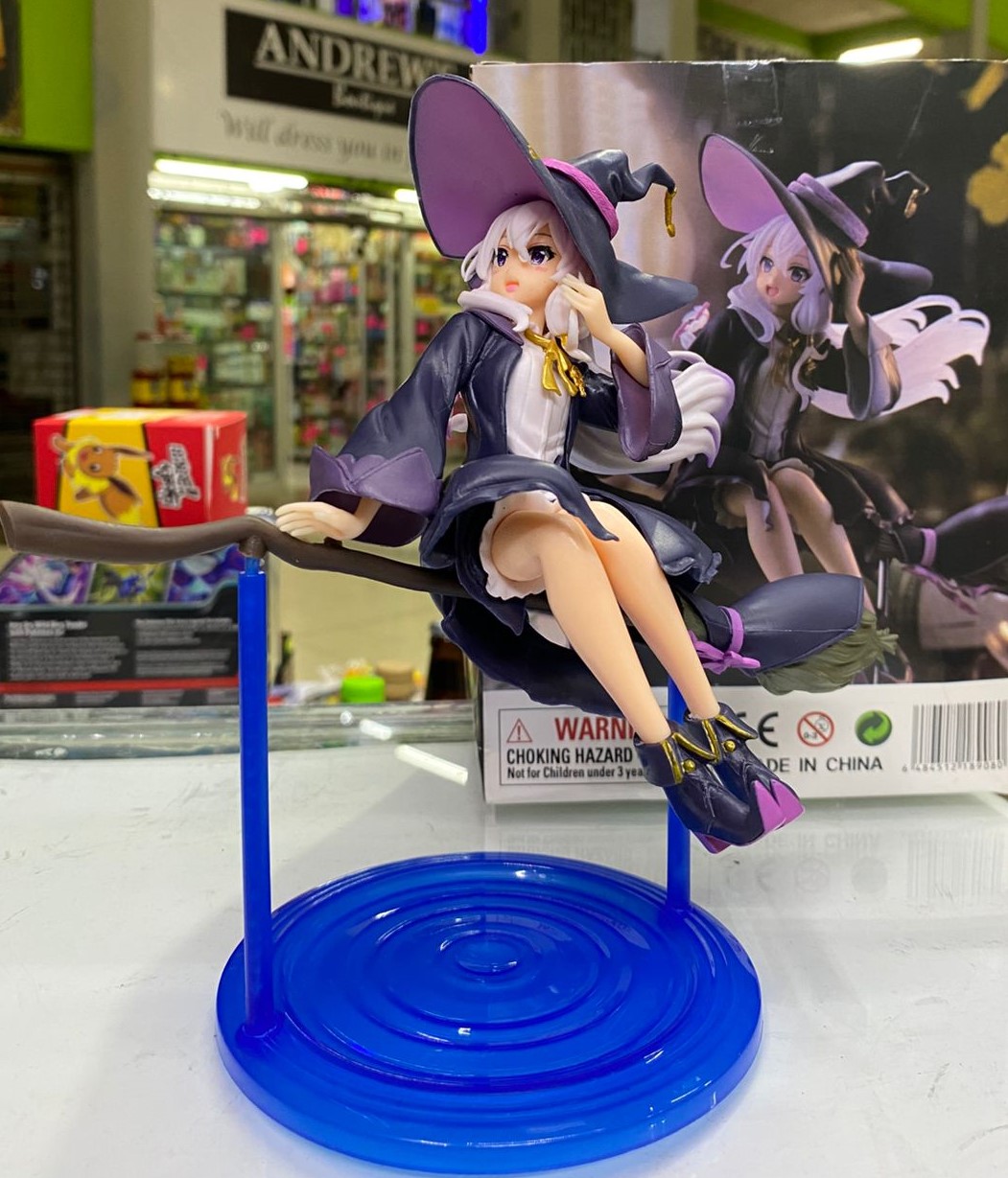 Figura Elaina Edición Volando