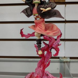 Figura Nezuko Edición Cayendo 23.5cm