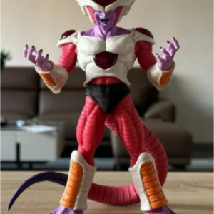 Figura Freezer 1ra forma Edición de Pie sin armadura 20cm con 4 brazos intercambiables