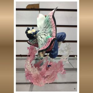 Figura Shinobu Oshino Edición Cayendo 20cm