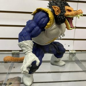 Figura PREMIUM Vegeta Ozaru con Armadura de Combate 30cm