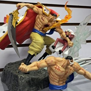 Figura PREMIUM Barbablanca vs Akainu con 2 Bustos Intercambiables 25cm(1 busto normal, 1 busto tipo dona Xd)