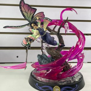 Figura PREMIUM Shinobu Edición en Combate 33cm