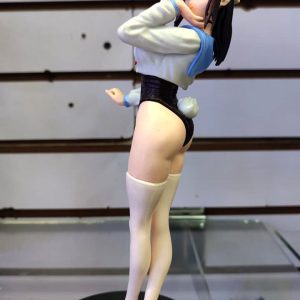 Figura Conejita con Medias  Blancas Edición de Pie 23cm