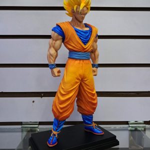 Figura PREMUM JT  STUDIO Gokú Super  Saiyajin Fase 2  32CM